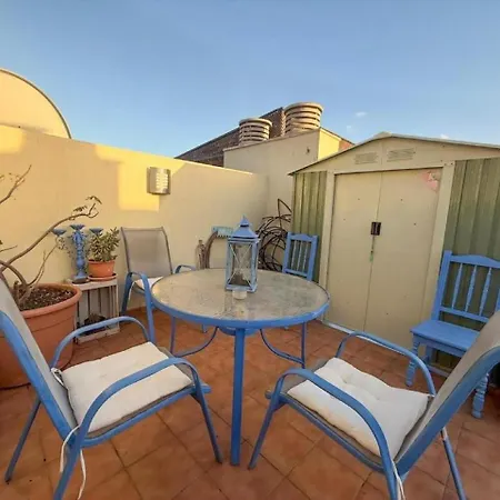 Stylish Mar With Sunny Terrace Bravo's House Эль-Пальмар