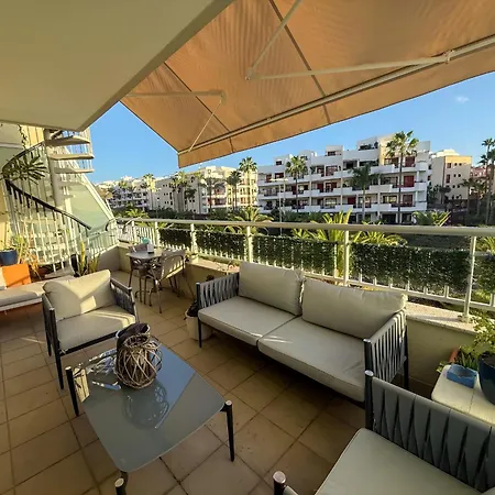 Stylish Mar With Sunny Terrace Bravo's House