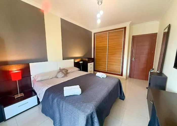 Stylish Mar With Sunny Terrace Bravo's House *