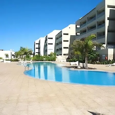 Daire Stylish Mar With Sunny Terrace Bravo's House