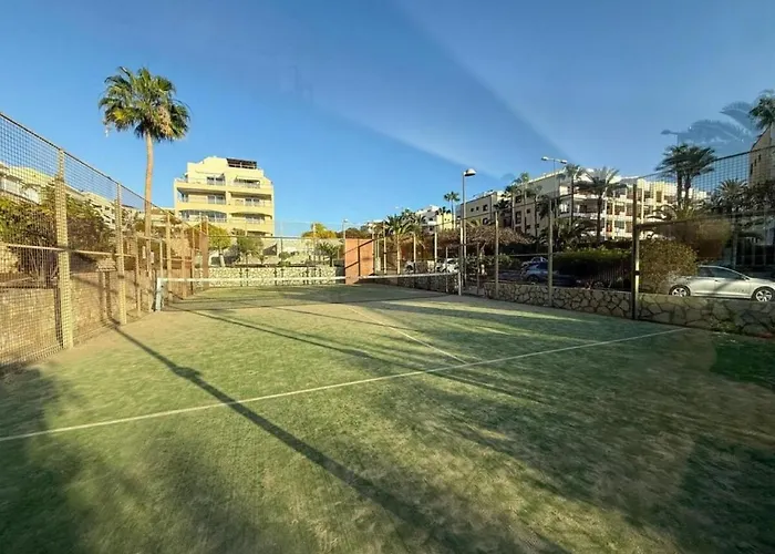 Stylish Mar With Sunny Terrace Bravo's House דירה